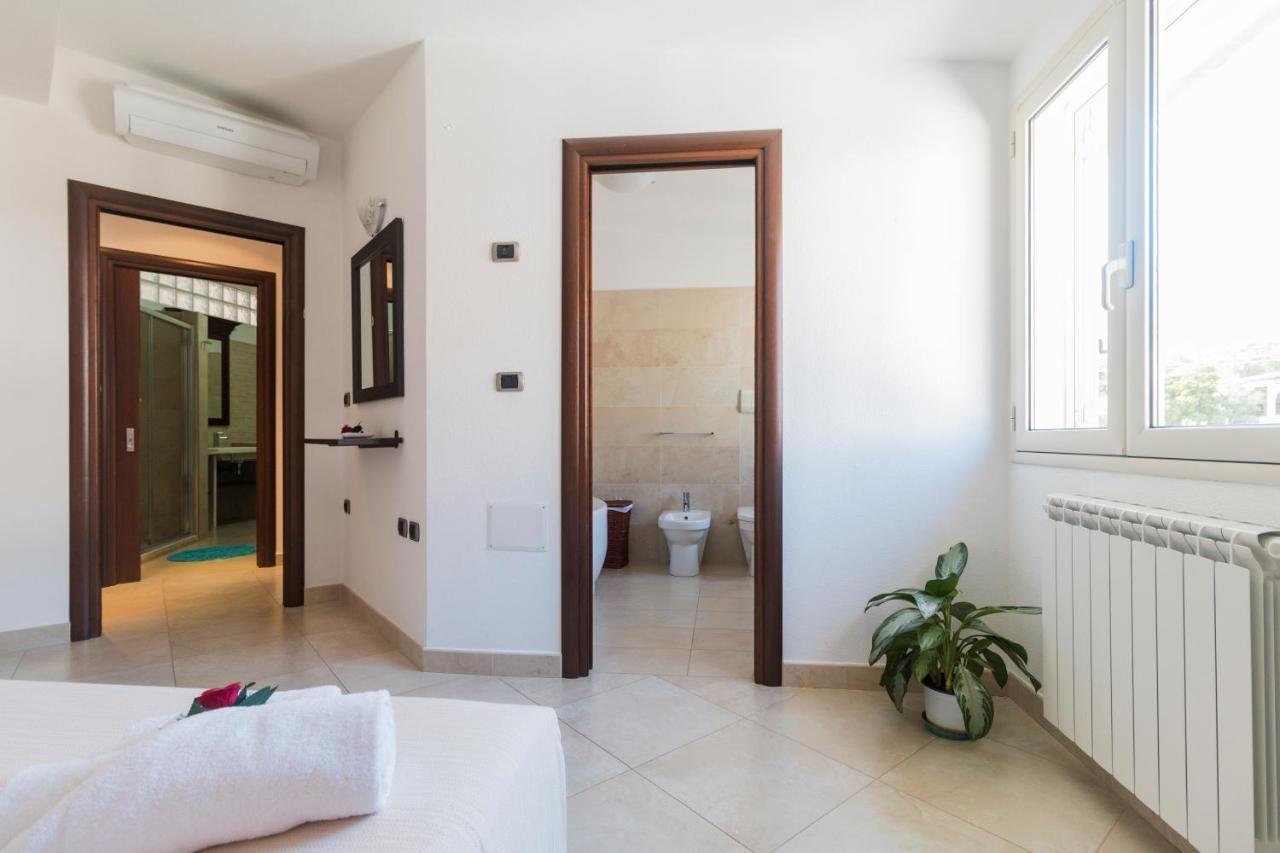 Royal Suite Apartment Cala Gonone Zewnętrze zdjęcie