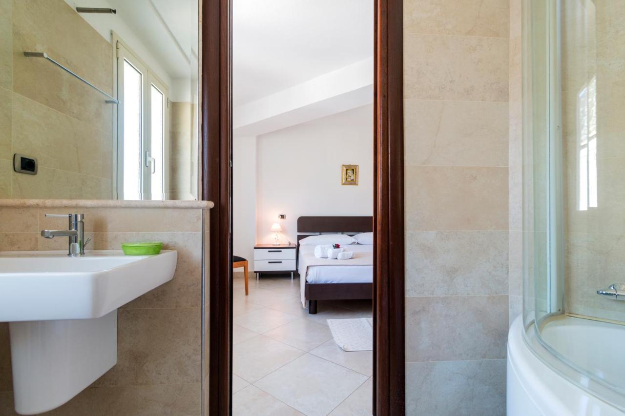 Royal Suite Apartment Cala Gonone Zewnętrze zdjęcie